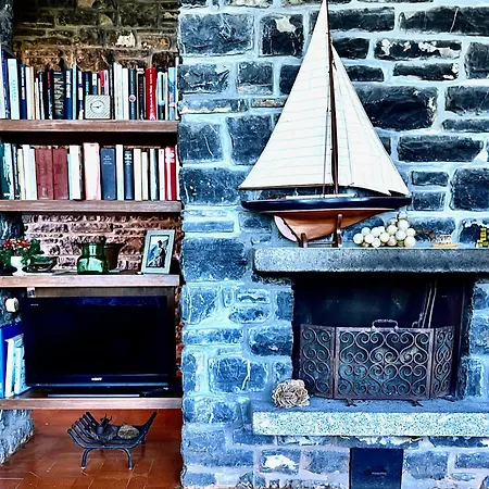 Nella Back To 70' * Varenna