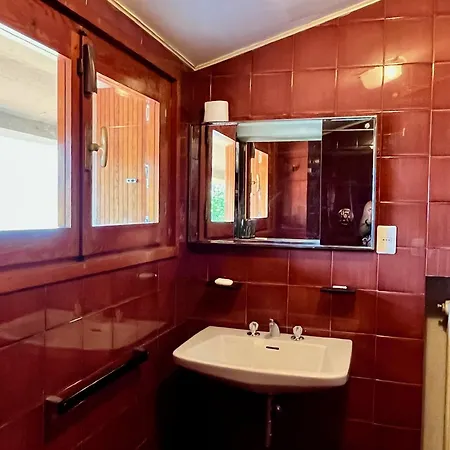 Nella Back To 70' Villa Varenna