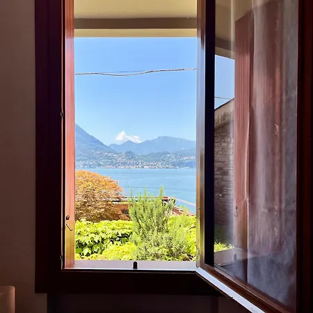 Nella Back To 70' * Varenna