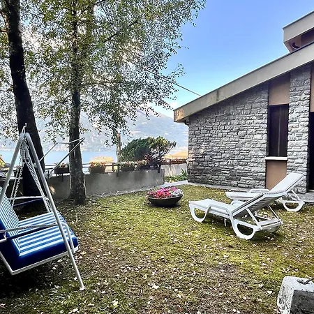 Nella Back To 70' Villa *